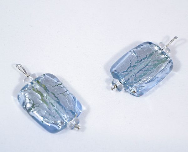 Ezüst csillám üvegmedál, kék - 1500 Ft