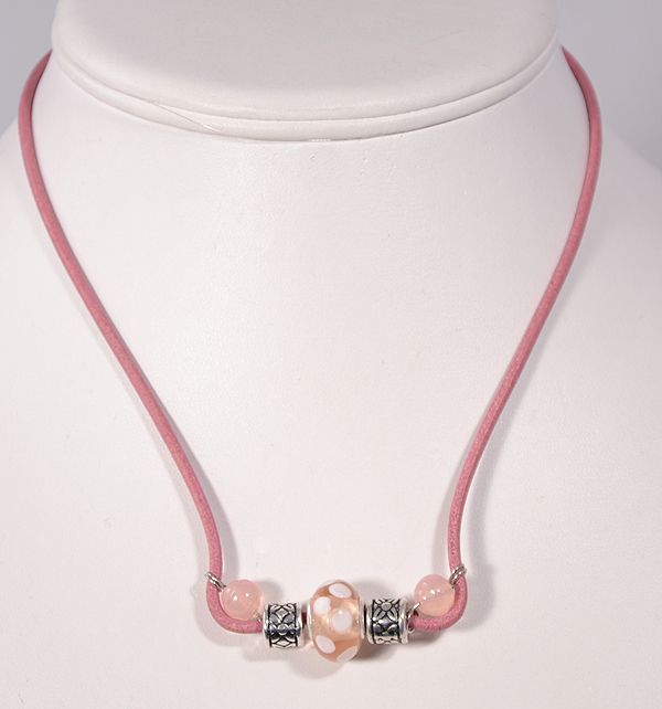 Kitti nyaklánc, rózsaszín - 1500 Ft